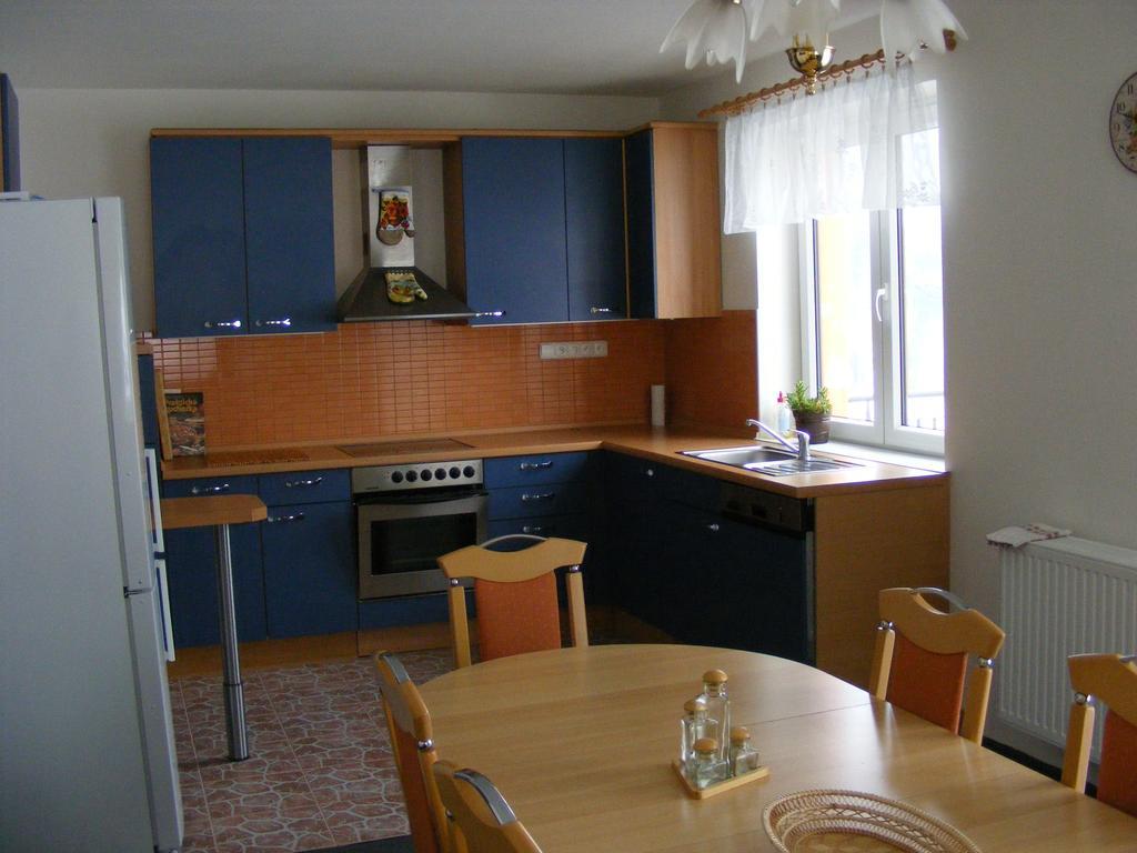 Holiday Home U Fiseru カシュペルスケー・ホリ エクステリア 写真