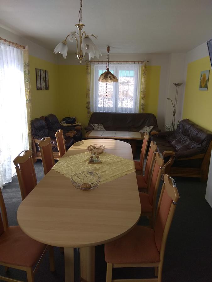 Holiday Home U Fiseru カシュペルスケー・ホリ エクステリア 写真